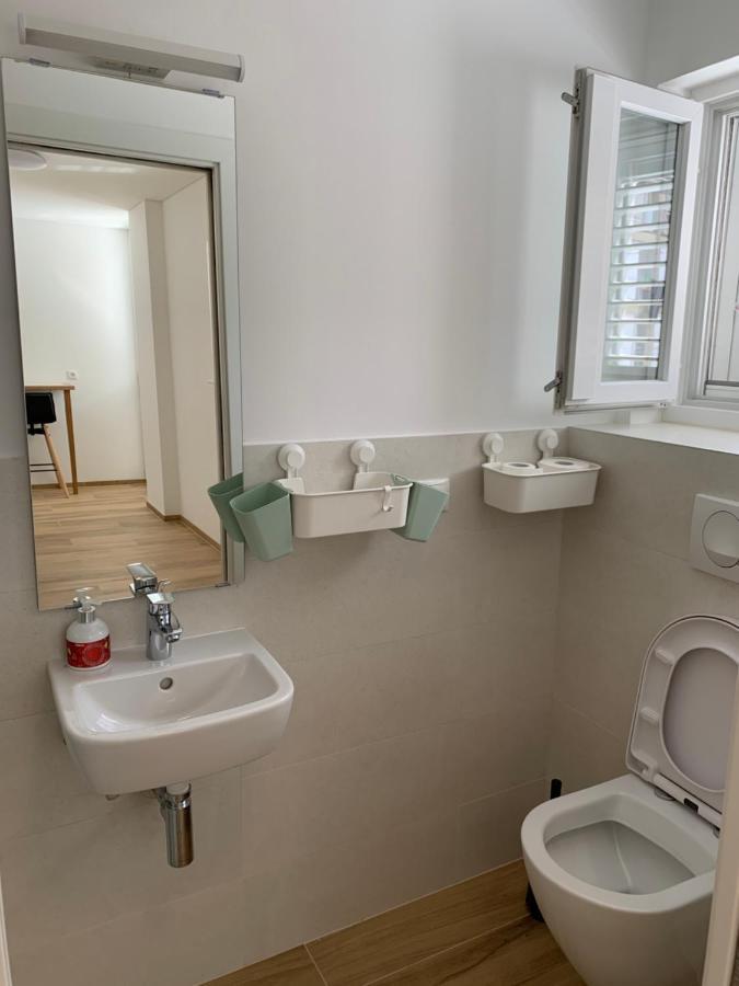 Studio Apartment Zara Apartment