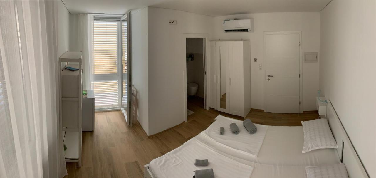 Studio Apartment Zara *