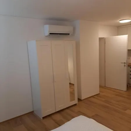 Studio Apartment Zara Exterior photo
